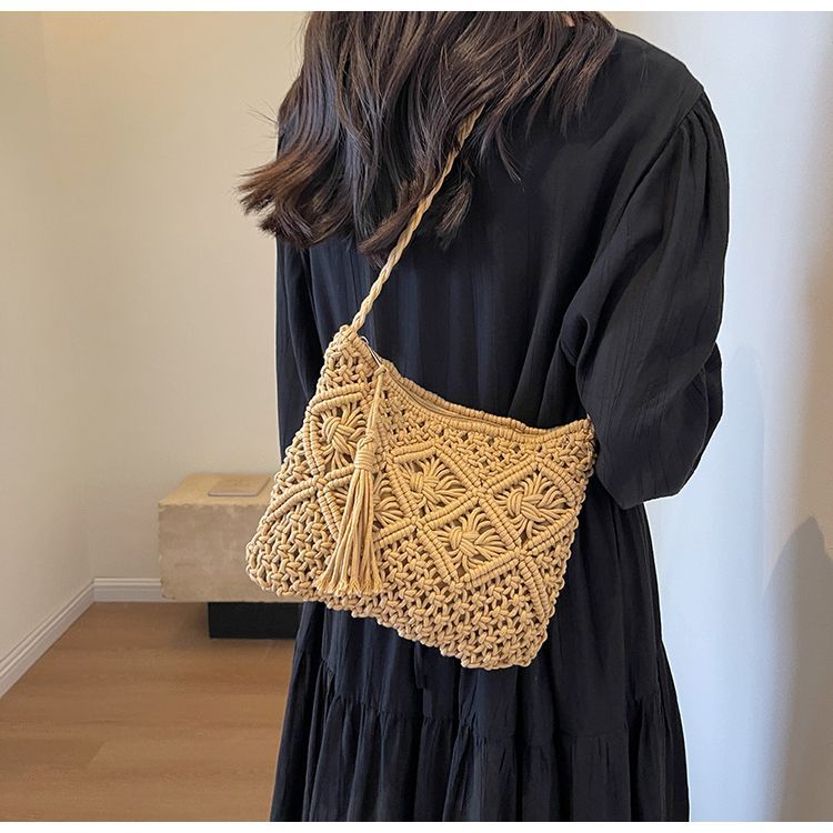 2025 New Woven Hollow-Out Shoulder Bag Cotton Rope Crossbody Handmade Bucket Straw Bag for Women Casual Vacation