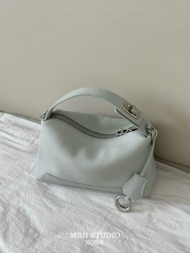 MBH Women's Box Bag with Lock Clasp and Shoulder Strap Casual Crossbody Handbag